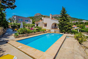 Laura-29A - pretty holiday property with garden and private pool in Calpe